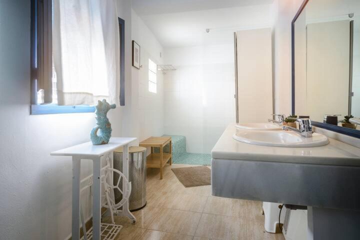 Apartamento Con Terraza Vistas Al Mar. Conil De La Frontera Exterior foto